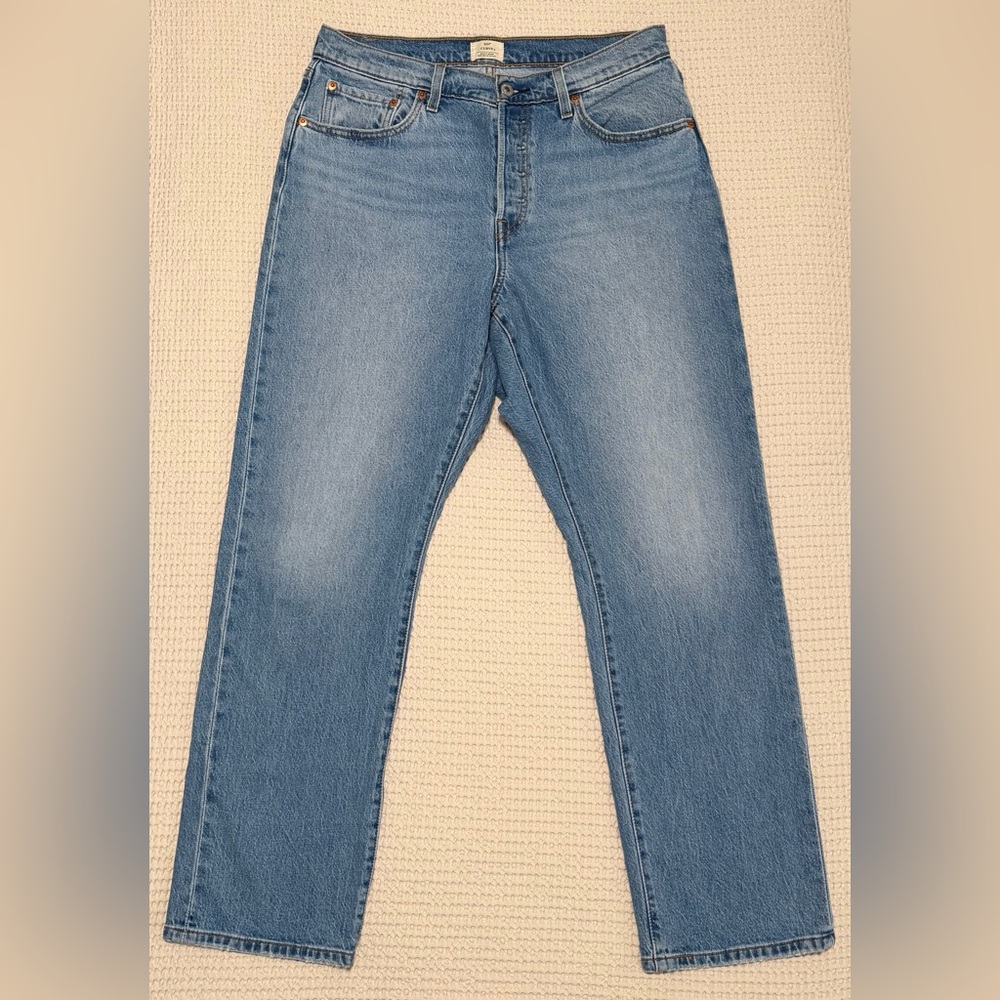 Levi's Women's 501 Curve Straight Jeans in Light Blue